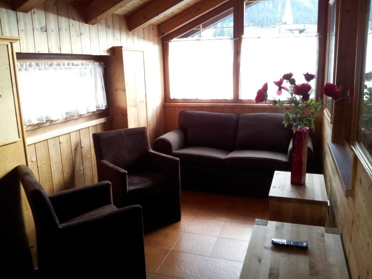 Chalet Helen Arabba Phòng bức ảnh